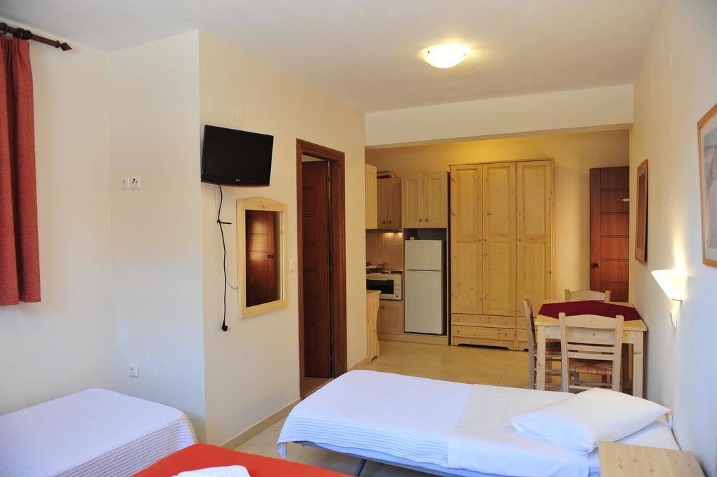 Pansion Evi Appartement Ammouliana Kamer foto