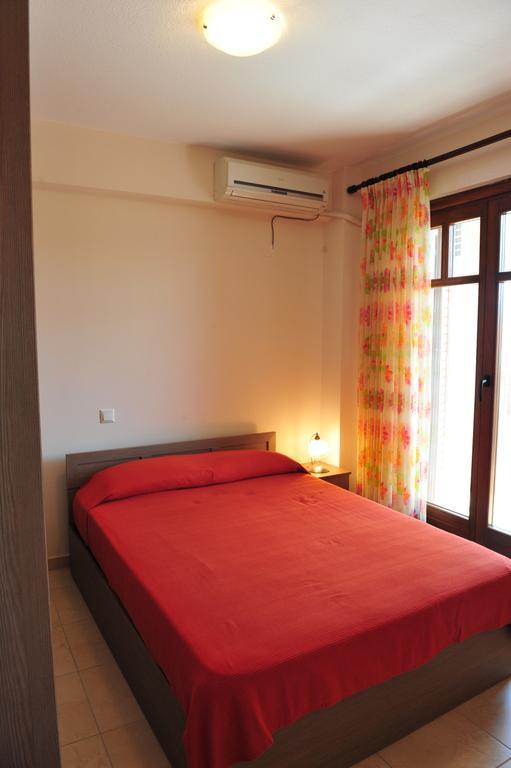 Pansion Evi Appartement Ammouliana Kamer foto