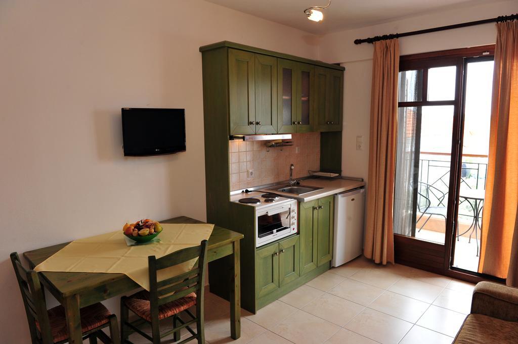 Pansion Evi Appartement Ammouliana Kamer foto